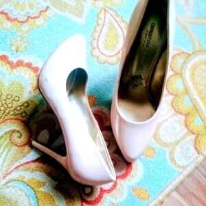 Christian Siriano pumps heels size 8